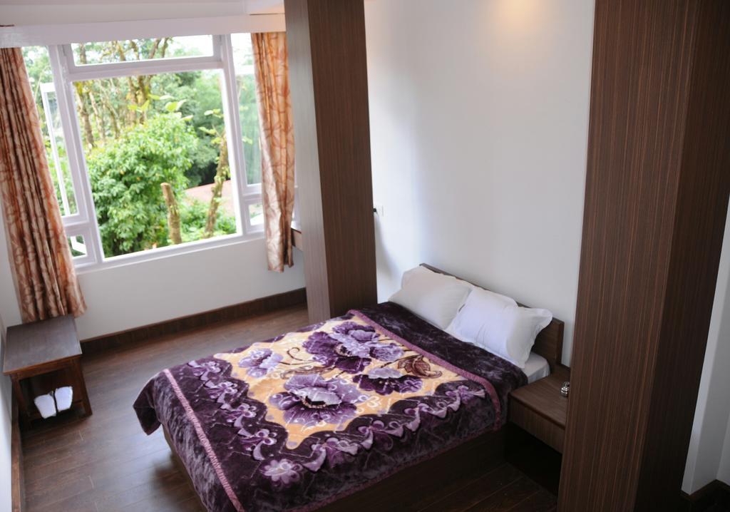 The Mazong Hotel Gangtok Room photo